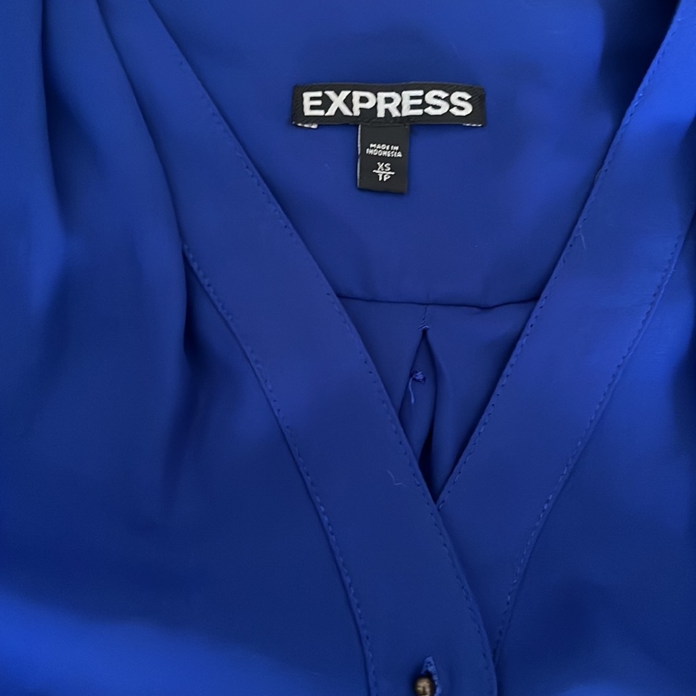 Express Blouse - Picture 3 of 5